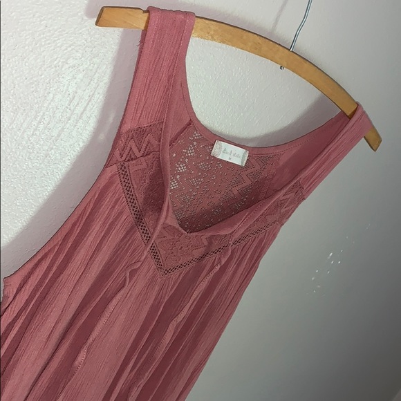 Altar’d State Tank - Picture 2 of 4